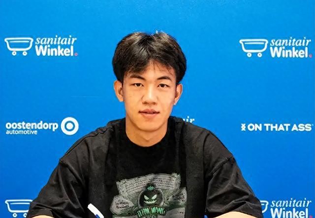 一针见血！20岁小将评中国男足：只会踢简单足球，极度缺乏创造力