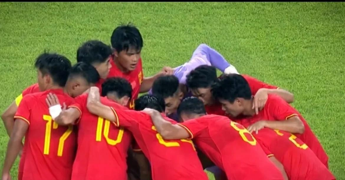 CCTV5现场直播！王钰栋蒯纪闻带领国足大战亚洲弱旅冲击六球