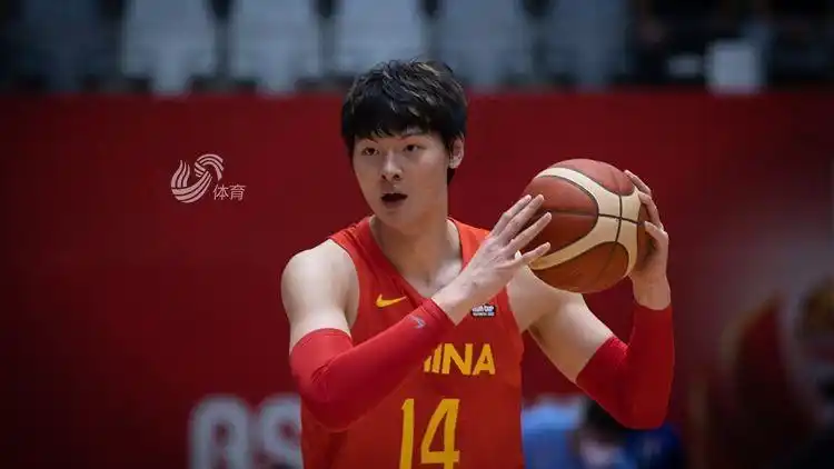亚洲杯-中国男篮大胜中国台北 小组第二出线