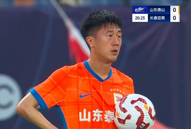 泰山队韩鹏战术变化_中超排行表_中超传球成功率排行